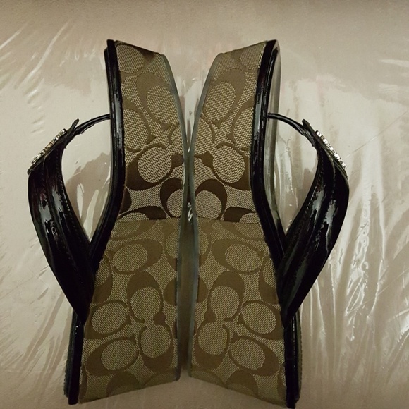 Coach Thong Platforms - Picture 4 of 4